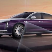 尊界S800旗舰轿车：70万起的华为系豪车，是颠覆还是噱头？‌