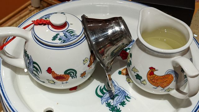 周末下雨，那就早茶喝一上午