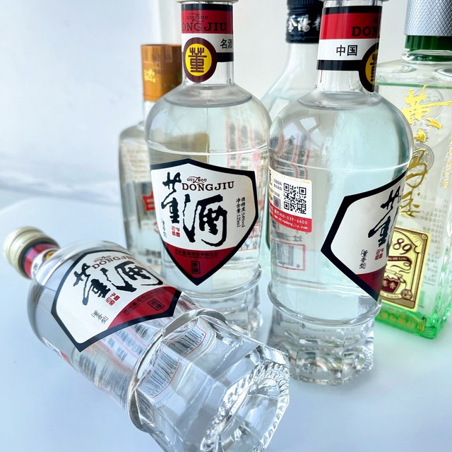 董酒密藏54°125ml深度测评：非遗工艺与争议风味的碰撞实录