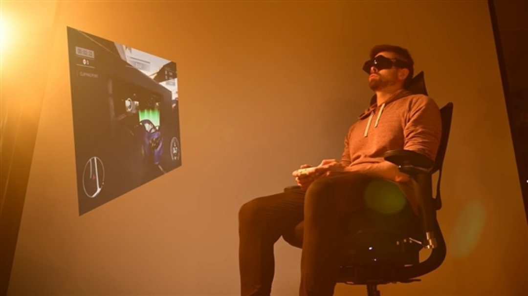 这椅子不简单！9800X3D+RTX 4060塞进电竞椅：一根线即可运行