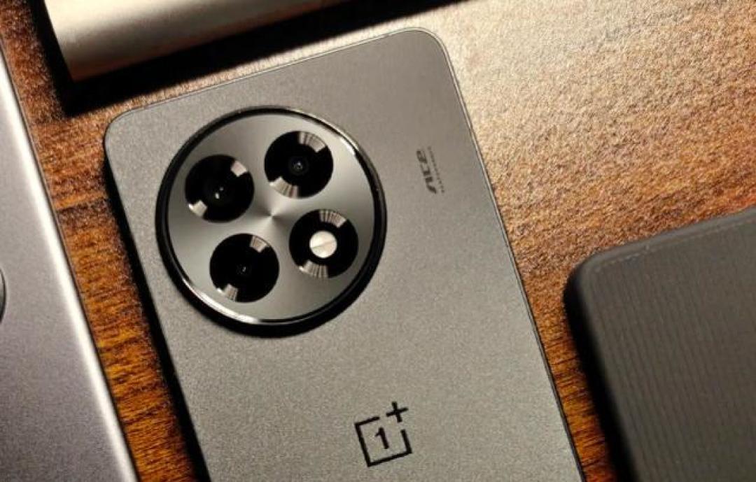 2000-2500元购机攻略:真我、Redmi、iQOO旗舰配置大比拼