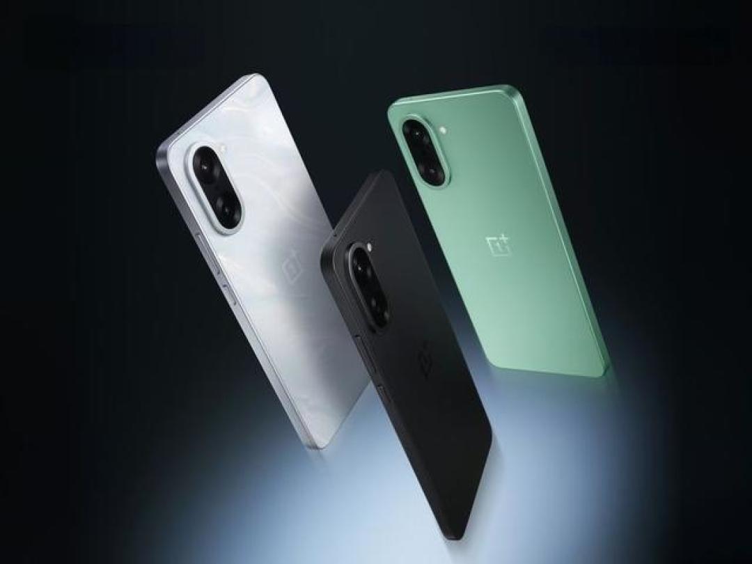 一加Ace5竞速版首发天玑9400e：电竞三芯+7100mAh续航扛起中端性能大旗