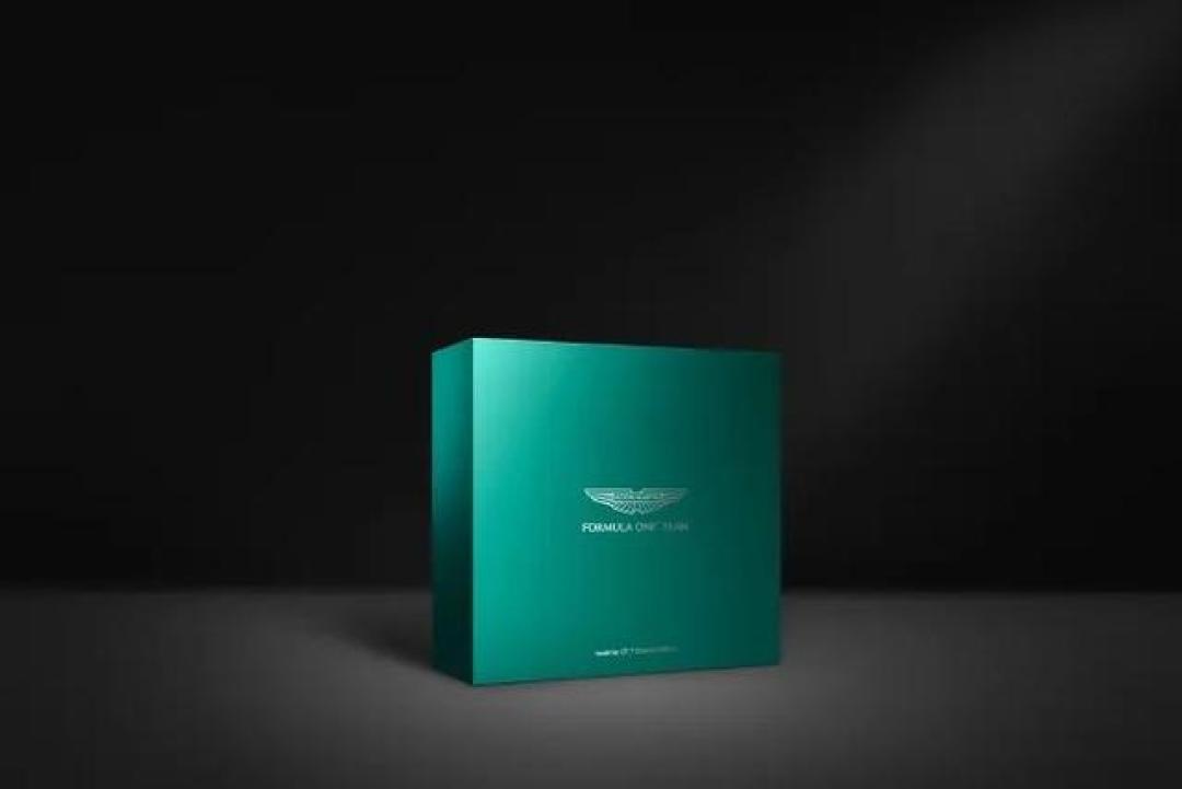 真我GT7阿斯顿马丁F1联名限量版首发：24GB+赛车绿赛道设计值回票价