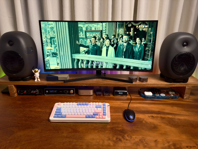 显示器