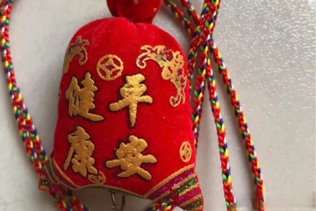 萌宠端午新时尚：千年五彩绳变身毛孩子的健康守护符