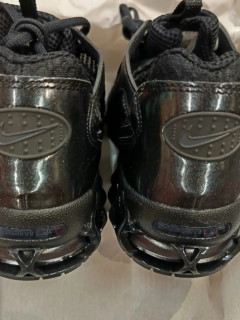 👟复古风潮下的独特鞋款