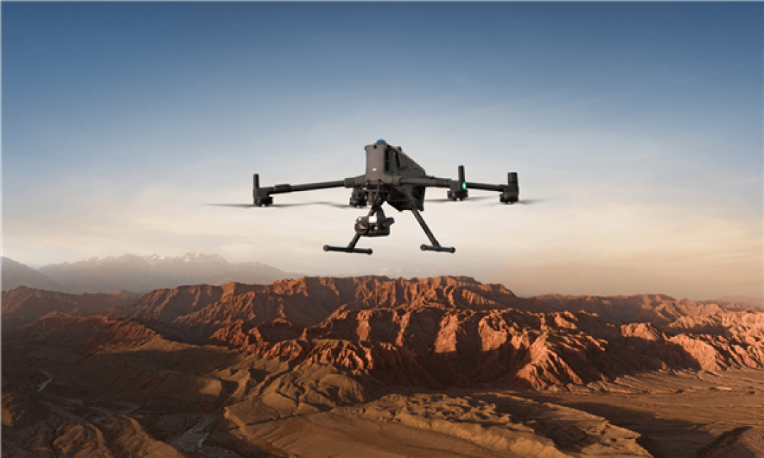五年巅峰旗舰!大疆发布DJI Matrice 400无人机:续航59分钟、40公里图传