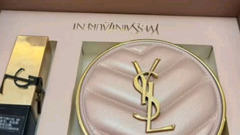圣罗兰（YSL）粉气垫B10“炸场”美妆界！遮瑕+持久+滋润+防晒