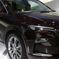 换壳“XT6”沦为价格屠夫！暴跌8万，比奥迪Q7霸气，全系2.0T+9AT