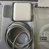 华强北六件套：苹果 iPhone 16 Pro Max 全家桶新体验