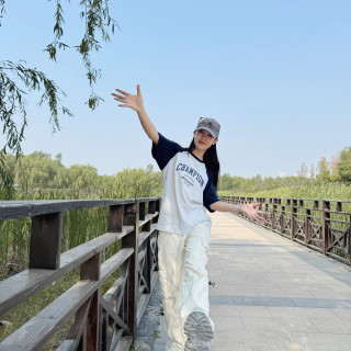 Champion 插肩袖T恤，升级爱意搭配情侣装还可多场景适用呀