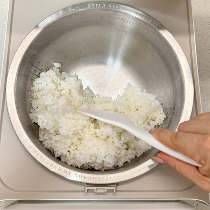 康巴赫电饭煲
