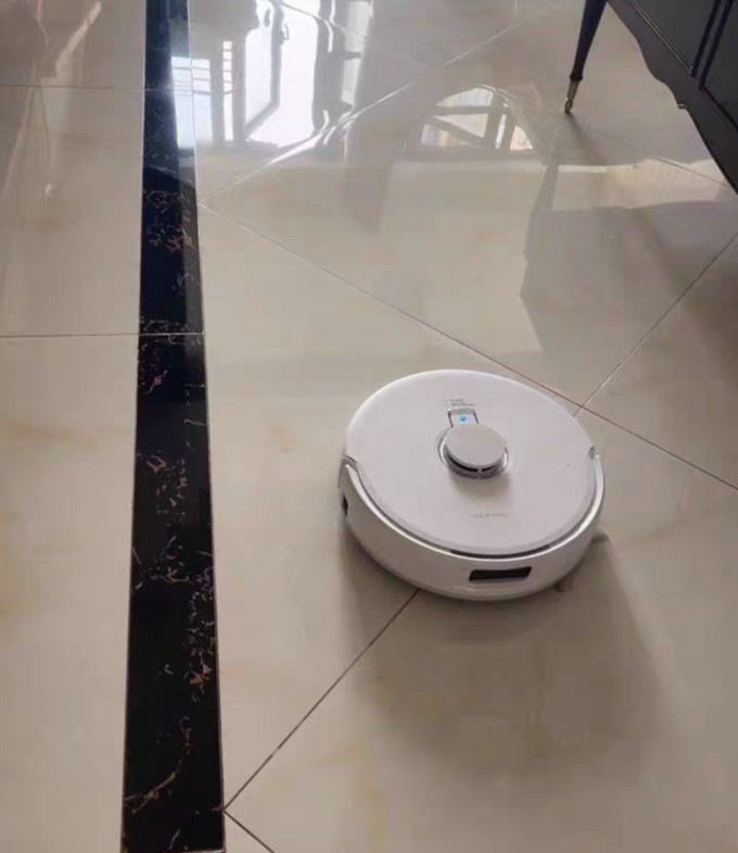 云鲸扫拖一体机