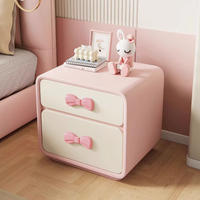 藤壳旗舰店奶油风纳帕皮床头柜：为卧室增添浪漫与温馨