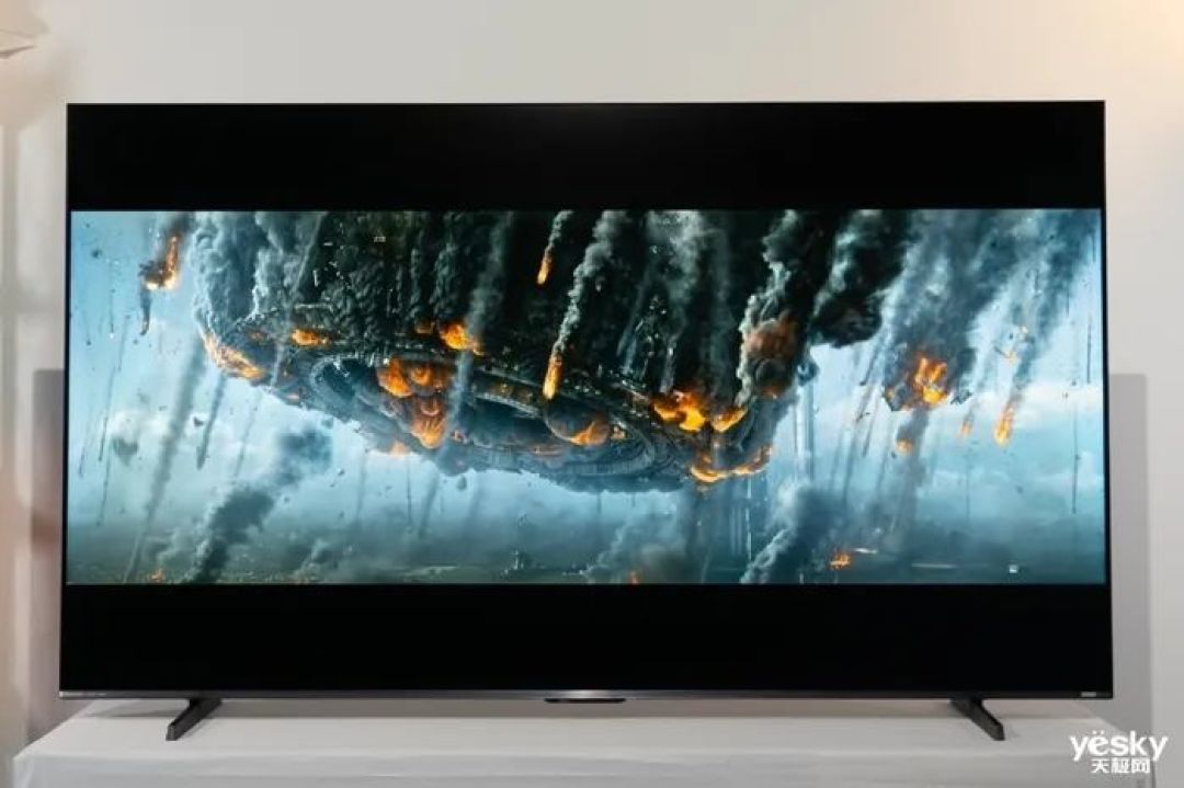 海信小墨E5Q Pro评测：AI赋能画质与体验升级，客厅秒变世俱杯赛场
