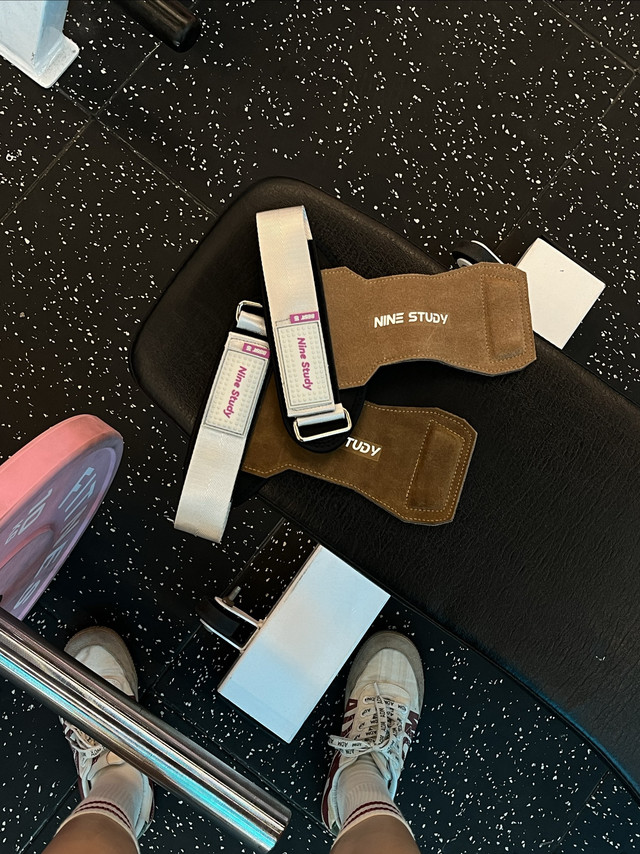 🏋️‍♂️掌心「牛皮盾」！这护掌让我撸铁稳如老狗！