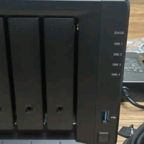 群晖 DS925 +：小巧身材，实力不俗的 NAS 好帮手