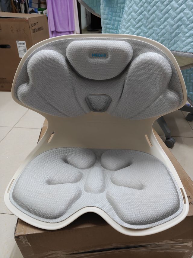 妙界坐姿按摩椅