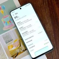 LCD永不为奴！1亿像素+5800mAh，荣耀卖到976元