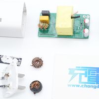 小巧体积不输氮化镓方案，铭普65W双USB-C碳化硅充电器拆解