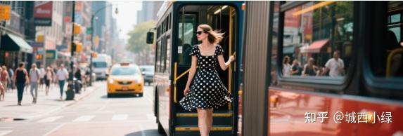 你敢背几十块钱的包包去上班吗？