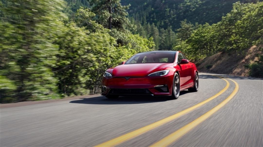 约60.99万起 新款特斯拉Model S/X上市 :配置升级还挺多