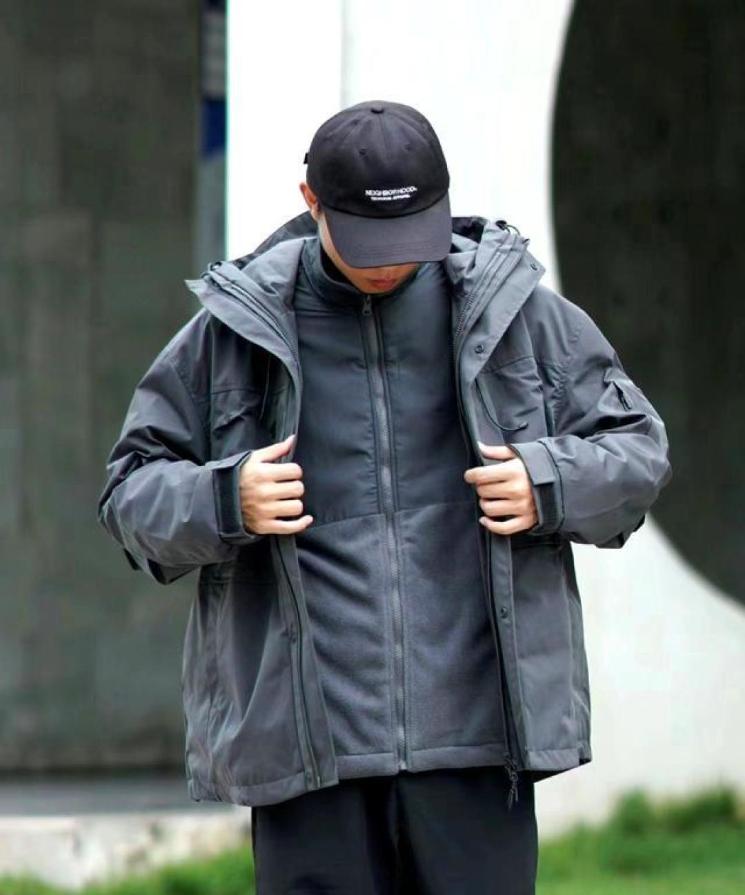 奥索卡三合一冲锋衣测评：防风透气再升级，轻量设计能否征服全场景？