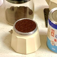 无意间的随便搭配，竟然做出了港式茶餐厅的经典饮品：“啡走”