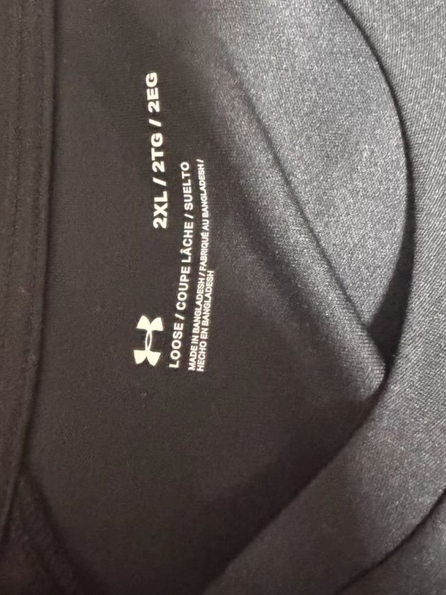 UA安德玛男士T恤透气舒适运动短袖亲肤健身衣休闲快干健身T恤