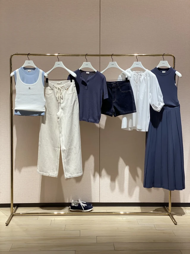 OCHIRLY 欧时力
[彩虹R]新品上新☞(*ﾟ▽ﾟ*)☞ 快来快来快来[亲一个R]
	
#航海系穿搭
#OCHIRLY
#时尚穿搭分享
#ochirly欧时力
#夏季新品
#高级运动风 #轻运动系