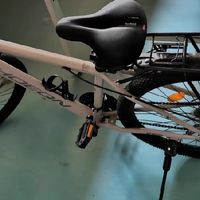 高弹性记忆棉坐垫，减缓骑行的疲劳感