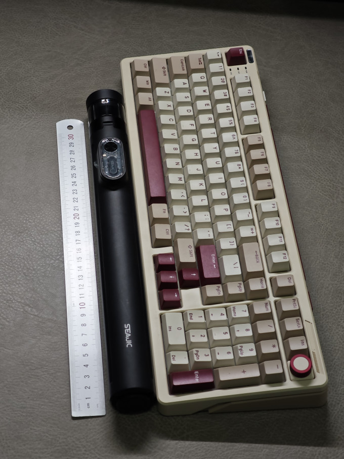 施吉客数码配件