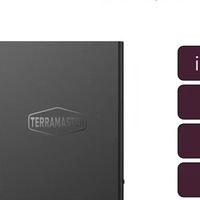铁威马F8 SSD Plus：全闪NAS新选择