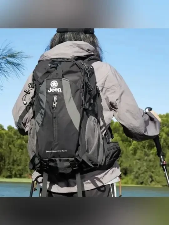 JEEP/吉普55L徒步登山包双肩包男女防水轻便运动包超轻旅行背包#徒步登山包 #双肩包 #JEEP吉普 #旅行背包 #登山包