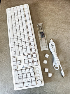 主打实用性价比！GANSS高斯GS3104T Pro机械键盘开箱体验分享