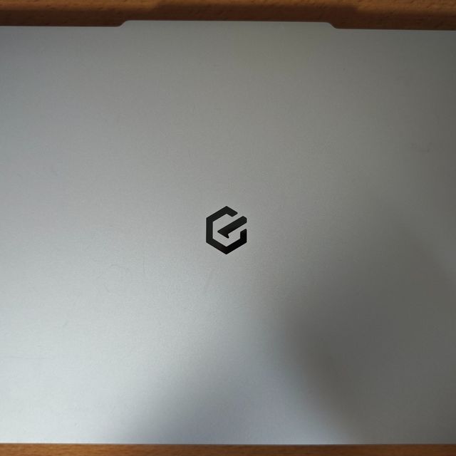 当显示器厂做笔记本，体验拉满还是槽点满满