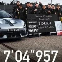 极简业界 | 小米SU7 Ultra纽北最速:不只7分04秒957,圈速背后的行..._什么值得买