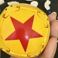 当乐高积木邂逅皮克斯之光：迪士尼皮克斯小台灯的情怀与创意