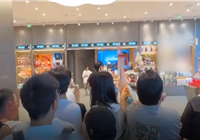 泡泡玛特杭州新店开业2小时就关闭：顾客太多有危险 不知谁是黄牛
