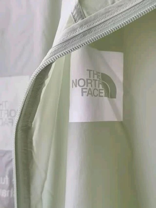 夏天防晒防风神器：北面皮肤衣实穿体验分享！