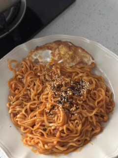 三养火鸡面：夏日辣味指南