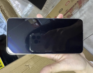 华为Mate70外观设计：商务旗舰新标杆