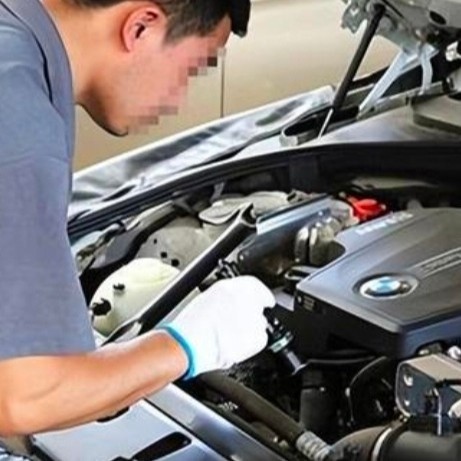 自己动手保养汽车全攻略，换机油、检查刹车、清洁内饰小技巧分享