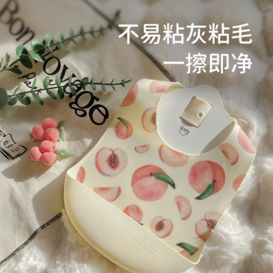 宝妈必备！qlittle 硅胶围兜，宝宝吃饭的贴心小助手👶