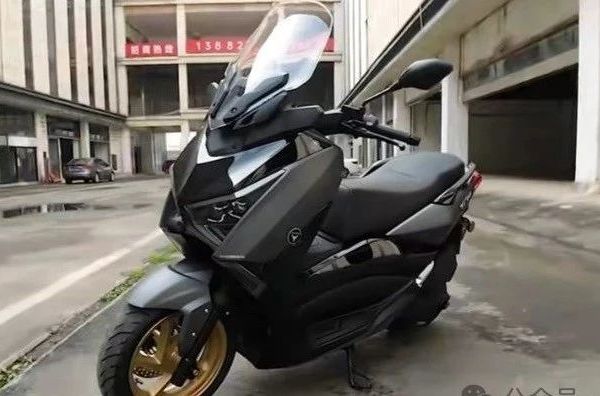 2025款天鹰TX150来了，13280元，有着雅马哈XMMAX外观