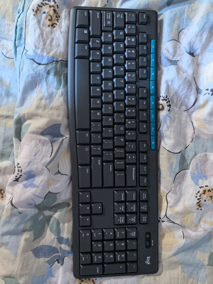 罗技键盘