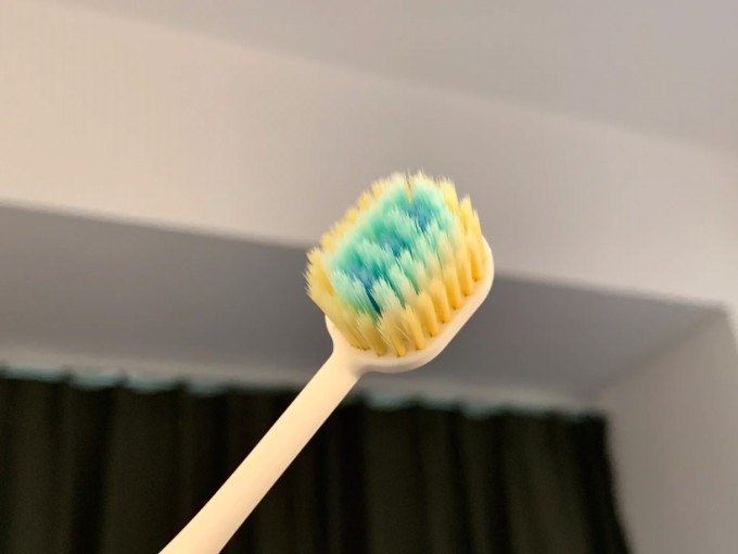 狮王牙刷
