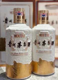 茅台盈典佳酿：酱香传奇，礼盒包装
