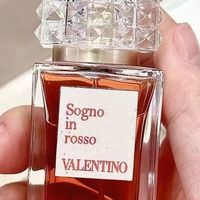 VALENTINO 梦之解析系列 红裙之叛：迷醉于私享剧院的意式浪漫