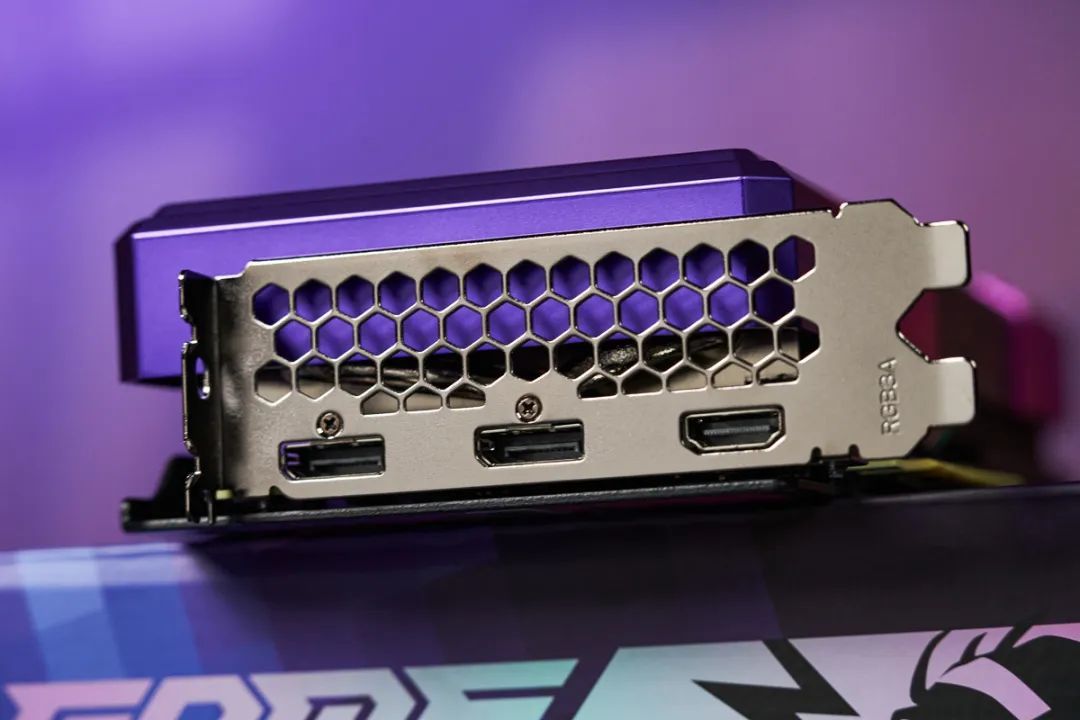 盈通RX 9060 XT游戏高手ACE OC显卡评测:新霓虹暗黑风,玩转2K新主流